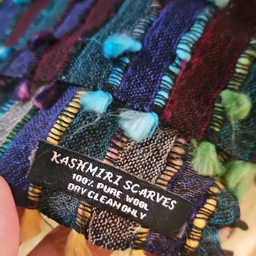 Kashmiri Wool Scarf with Multicolor Stripes